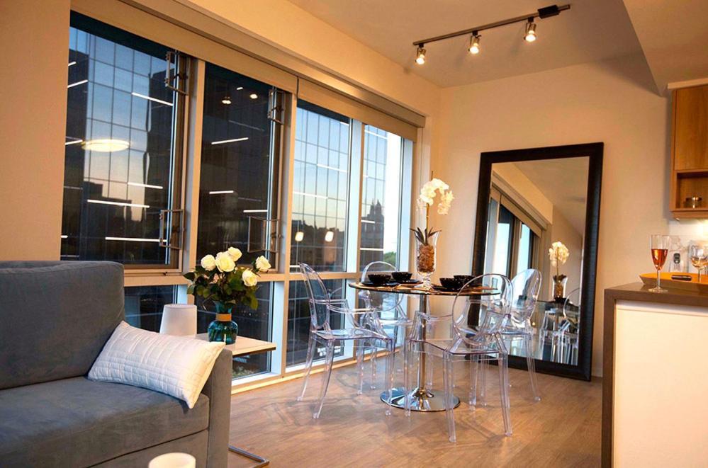 2 Bedroom 2 Bathroom Masterpiece With Pool * Los Ángeles